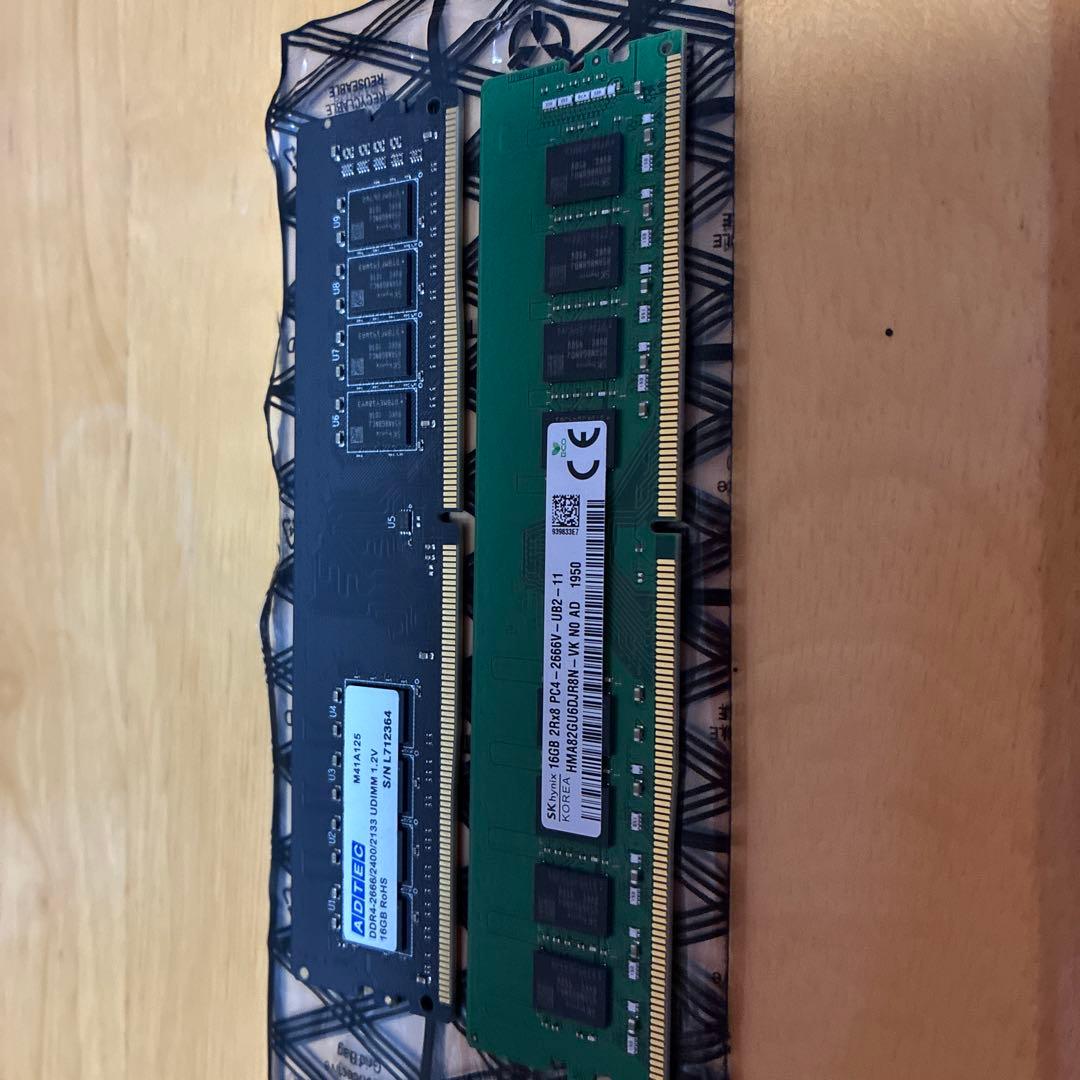 ジ*）様 デスクトップ用メモリー　DDR4-2666 16GB×２枚