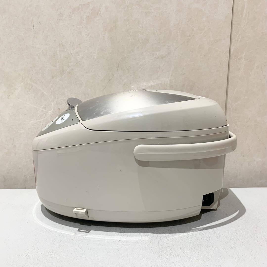 海外向け220V TIGER 炊飯器 JAX-S10W 1.0L 5.5合炊き