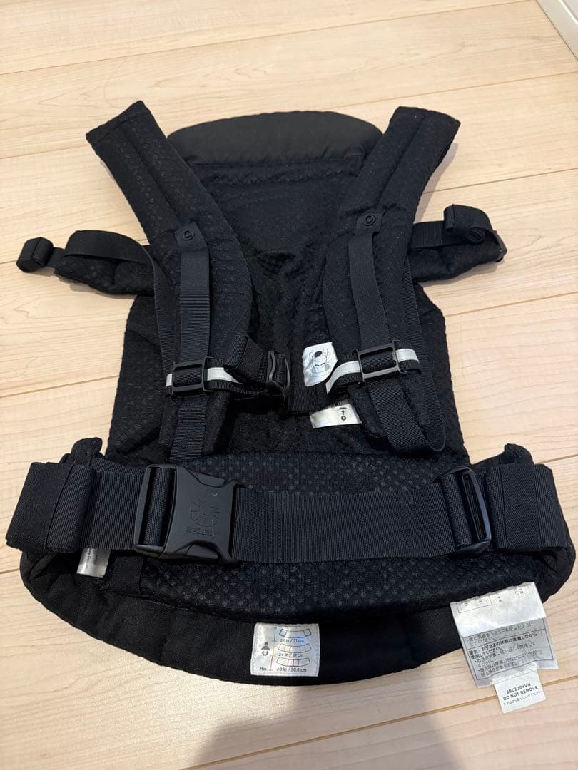 Ergobaby OMNI Breeze 抱っこひも ブラック