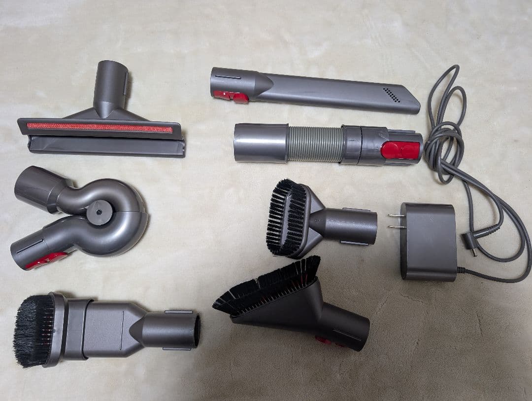 あ*し様 Dyson SV18 動作良好 フルセット バッテリー良好