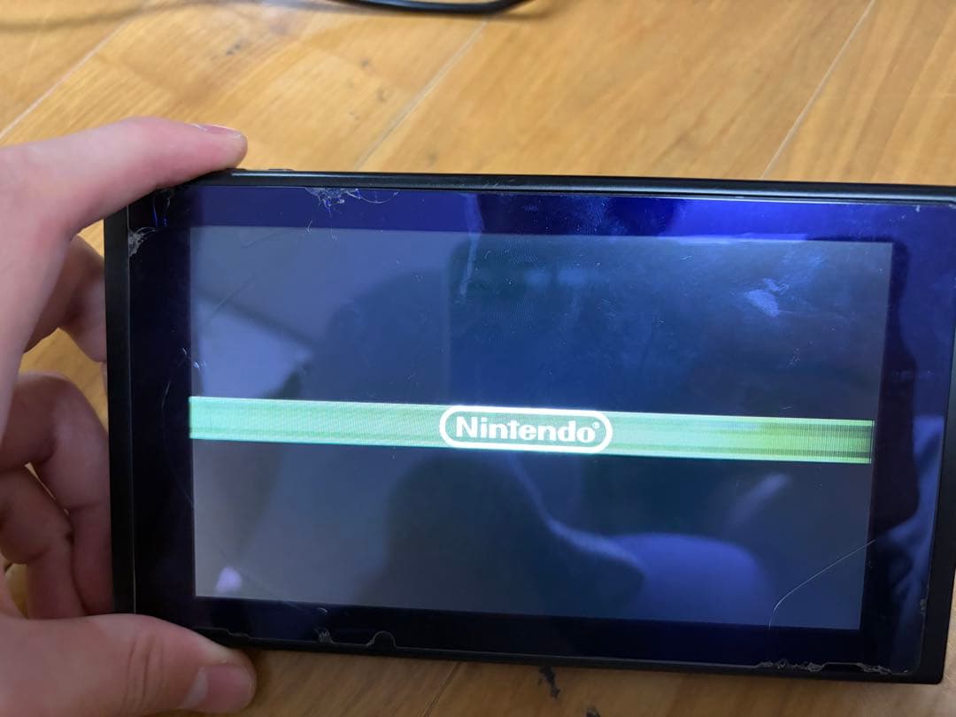 Nintendo Switch 本体 傷あり