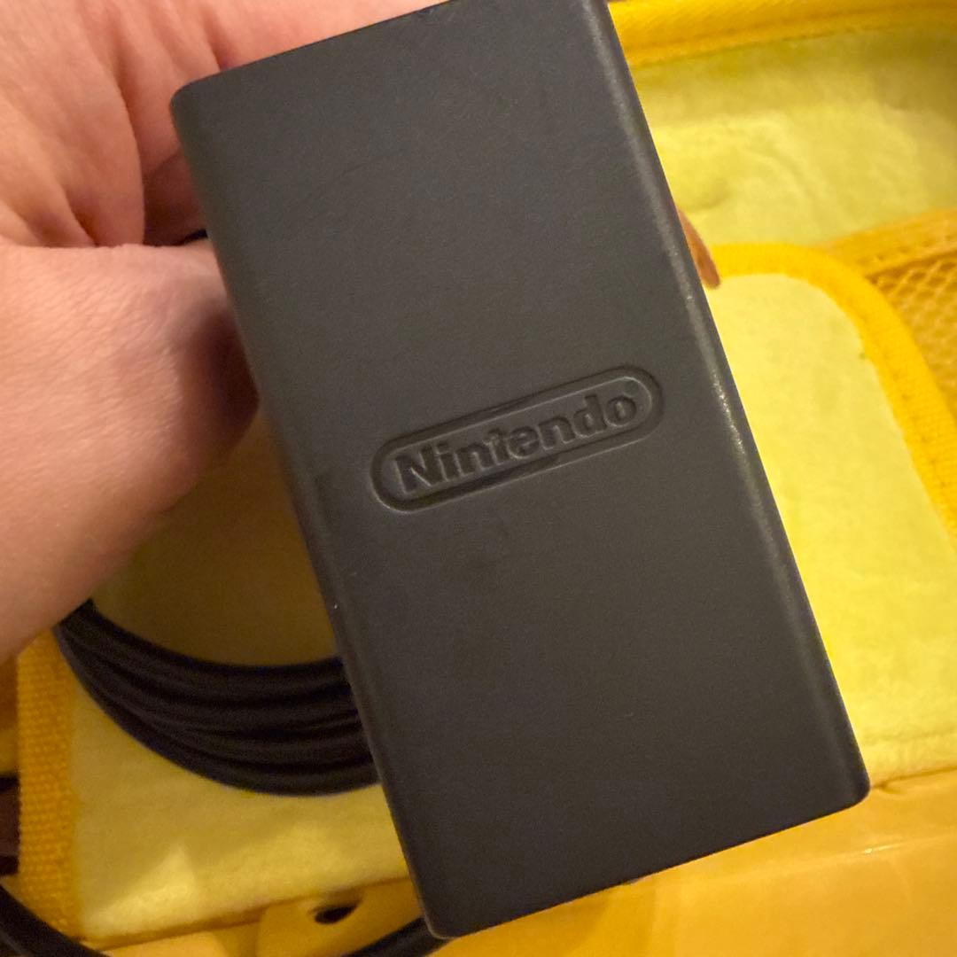 ジャンク品 Nintendo Switch Lite イエロー 本体 充電器
