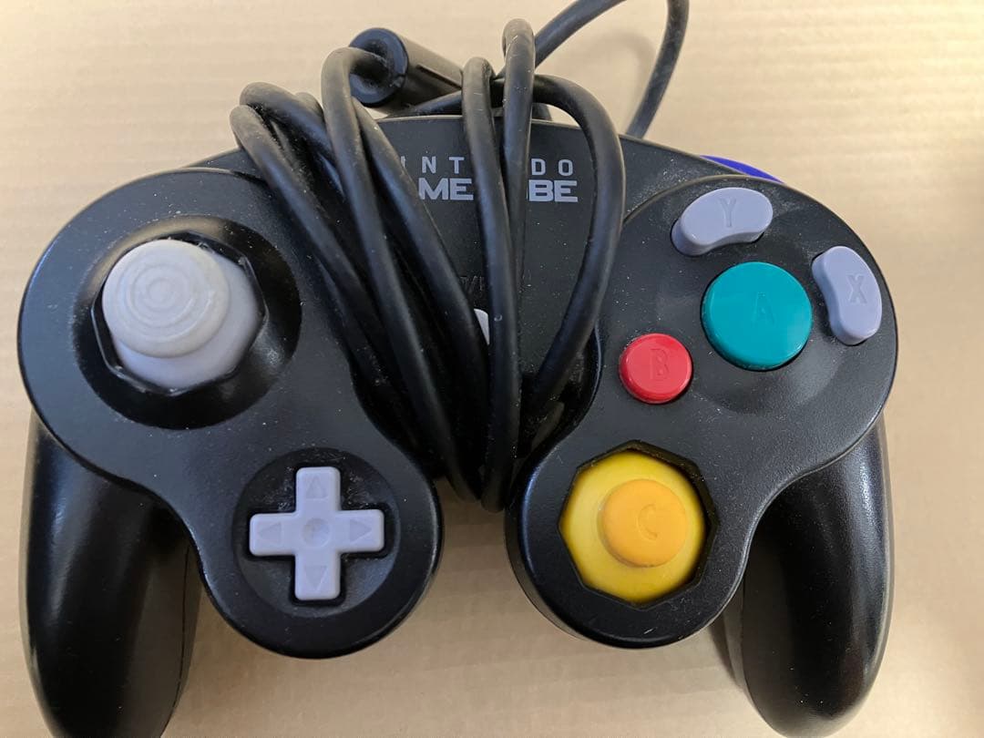 ゲームキューブ　ジャンク品　ブラック　箱付き