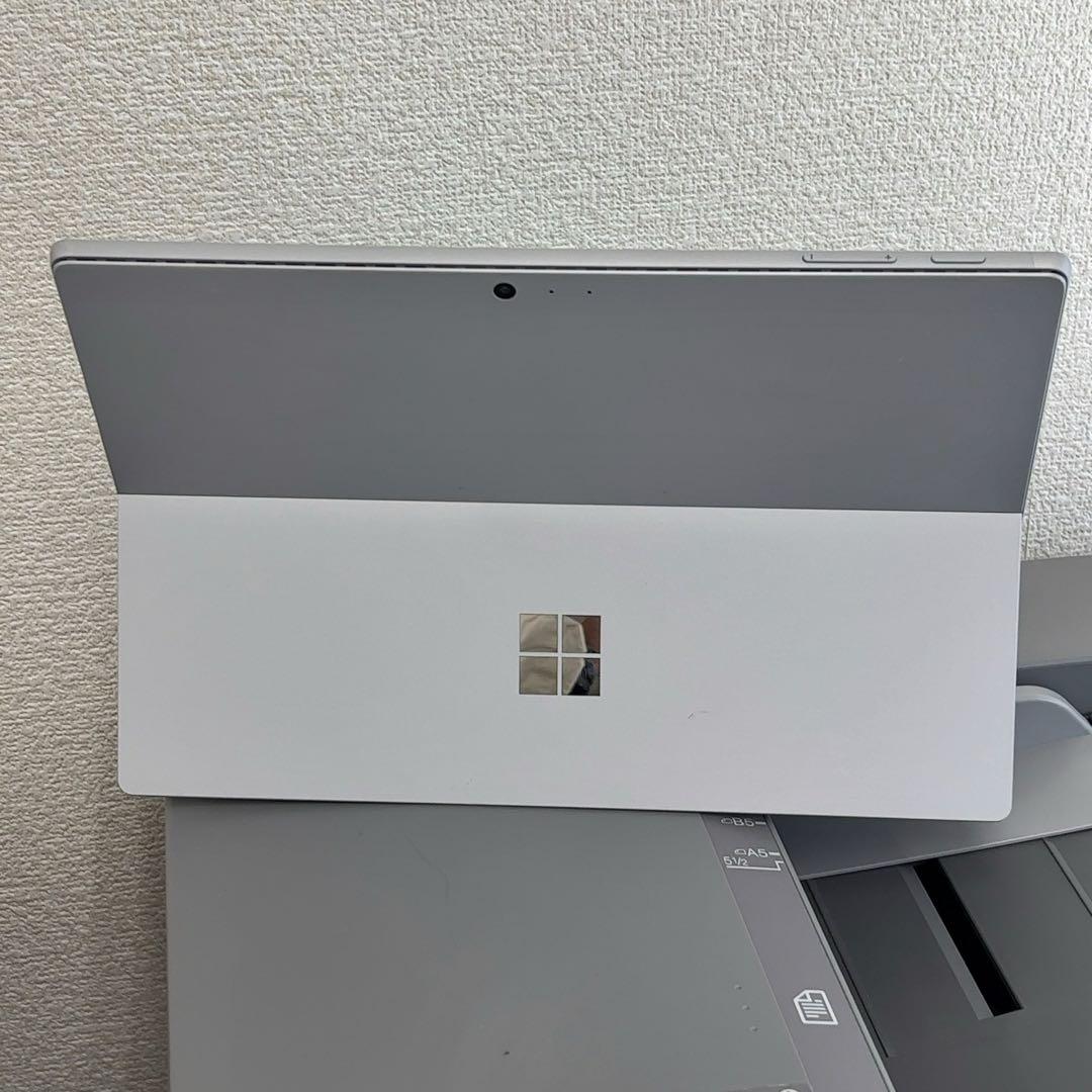 Surface Pro 5 Model:1807 第7世代 Core i5