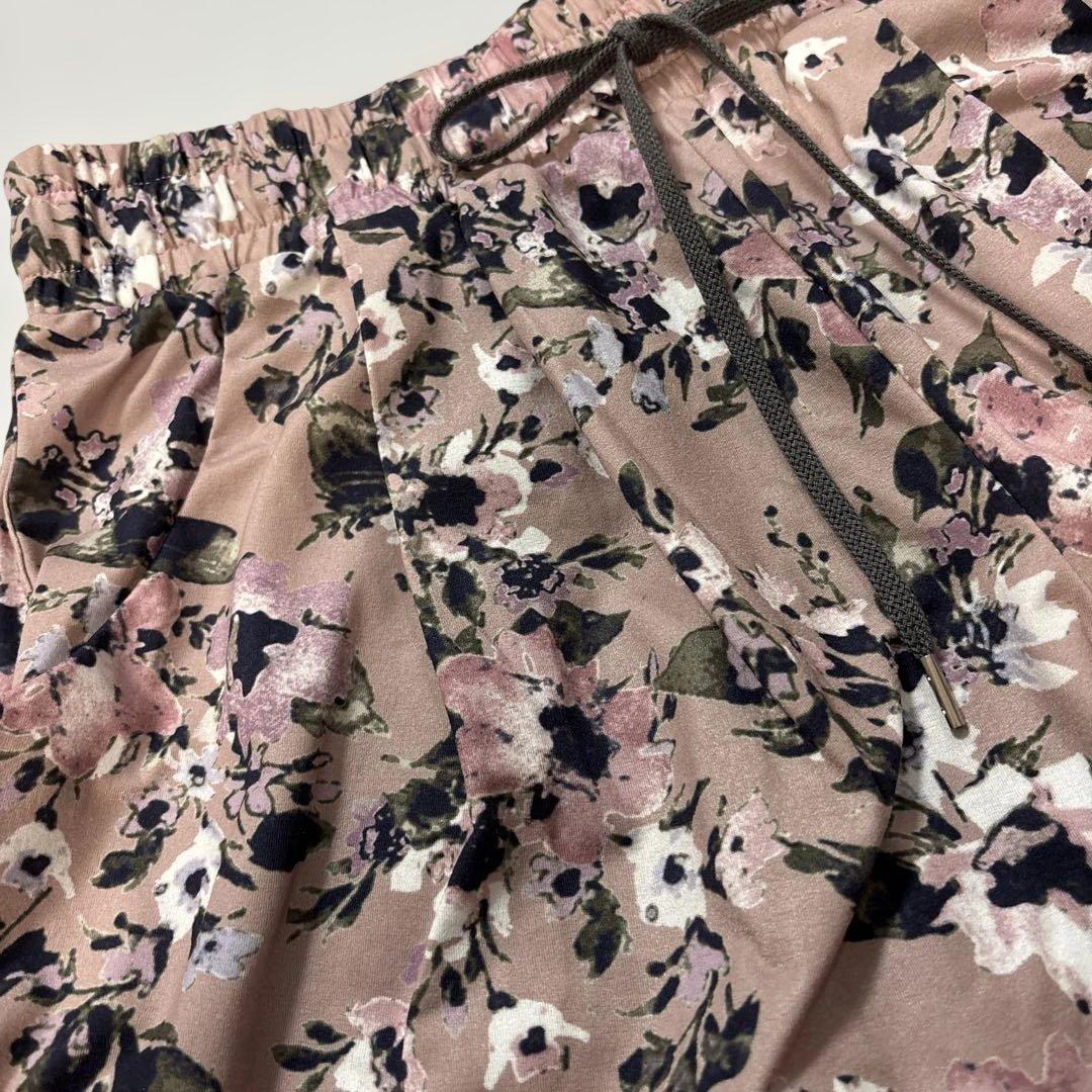 Chacott チャコットフラワープリント リラックスフィットヨガパンツ