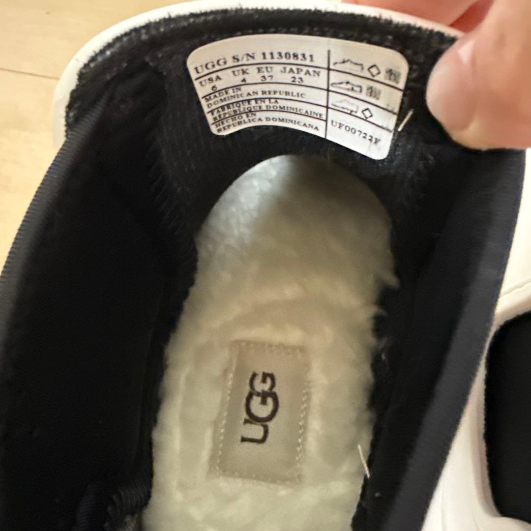 UGG サイドゴアブーツ　ドロップレット　防水レインブーツ　23.0