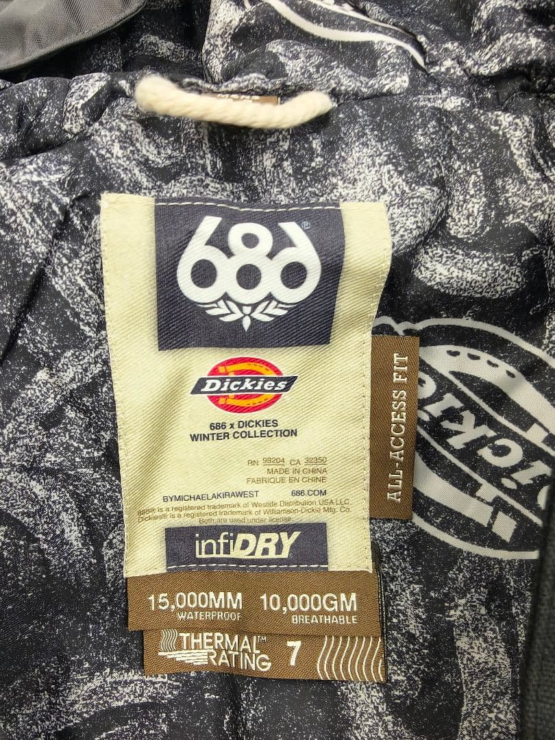 【お値下げ】686xDickies ✕ BURTONスノボウェア M 迷彩