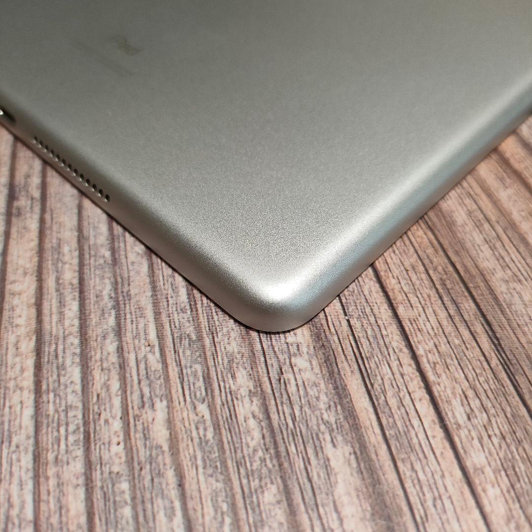 iPad 第7世代 128GB シルバー 美品 バッテリー94%