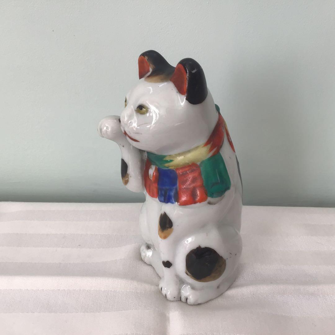 陶器製　招き猫　置物