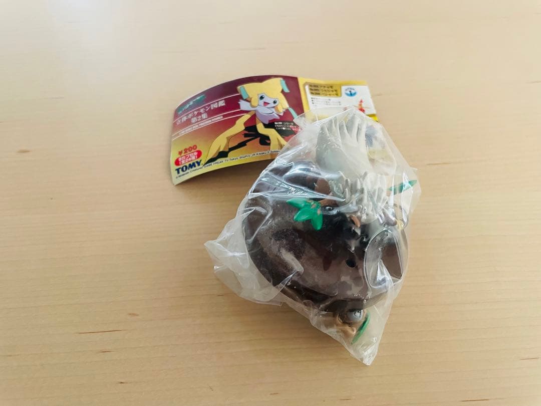 立体ポケモン図鑑　タネボー　コノハナ　ダーテング