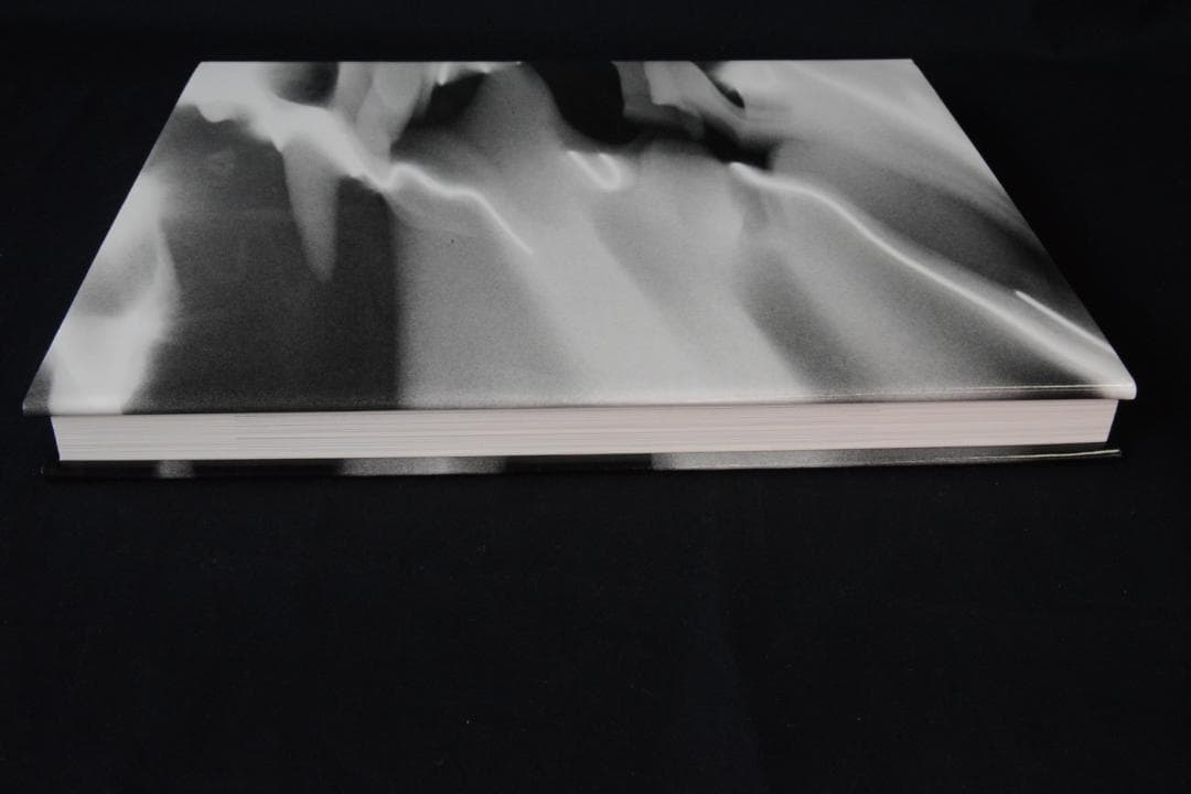 【刻】石元康博　新品未読品　直筆サイン入・帯付　★★大幅に値下げしました
