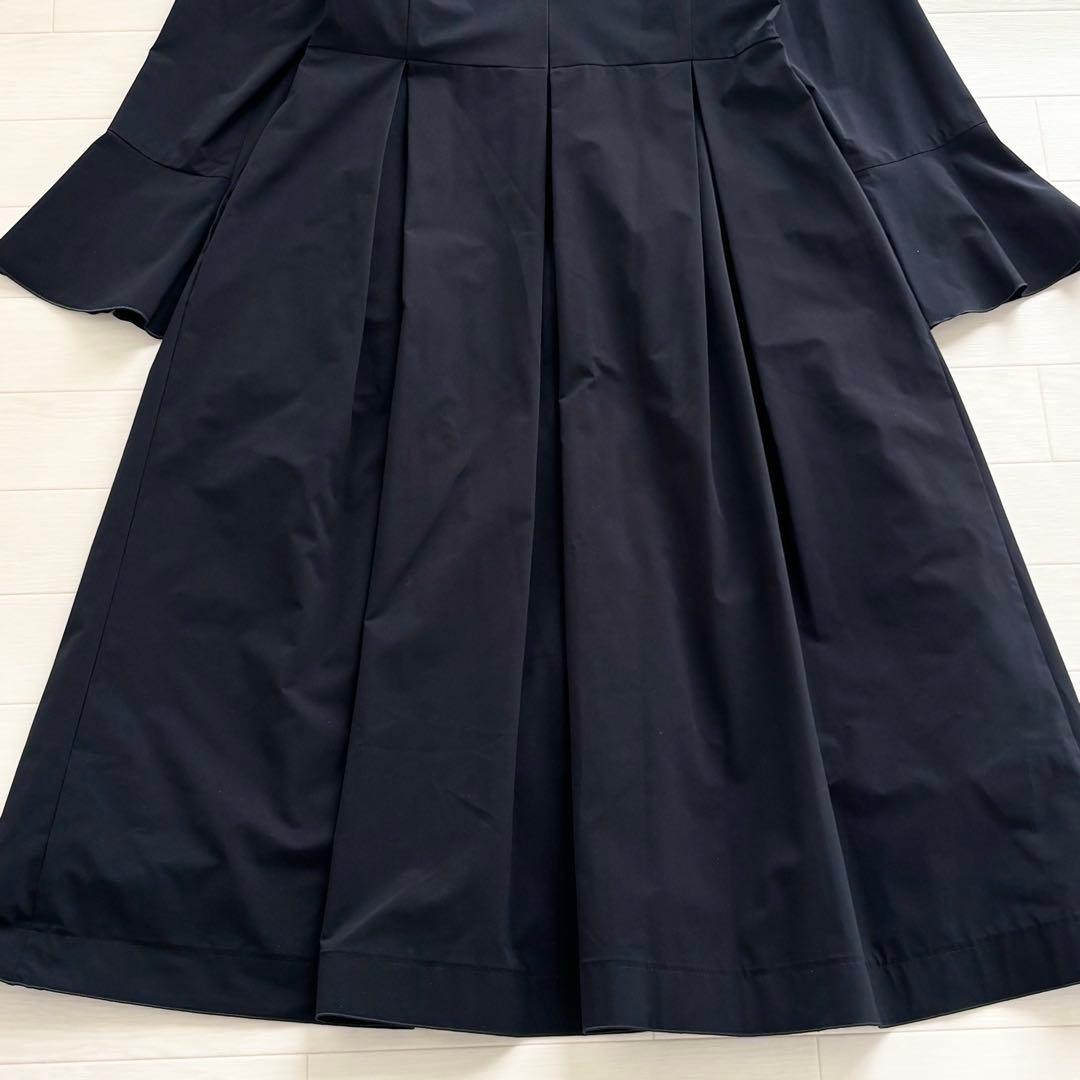 【美品】TOMORROWLANDストレッチタフタ ボックスタックワンピース