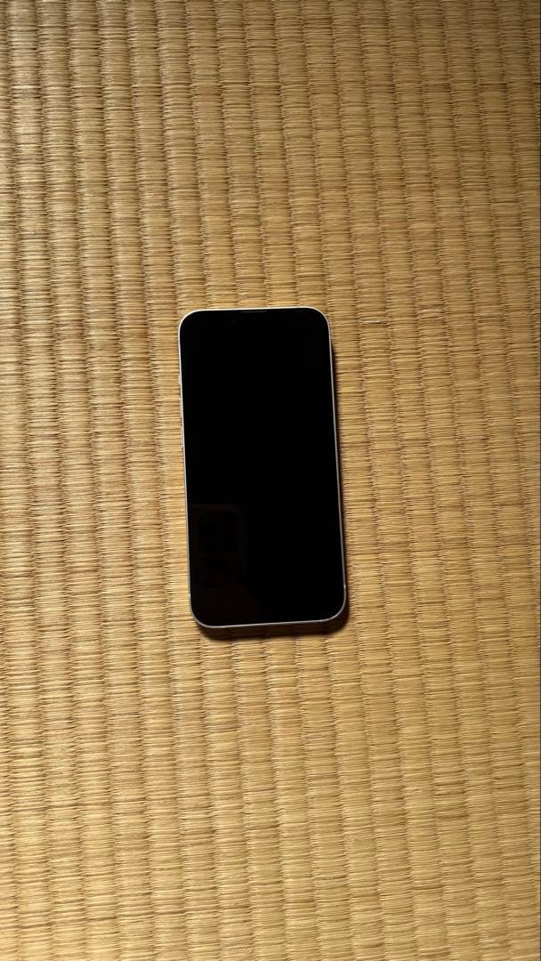 Apple iPhone 13 スターライト　128GB
