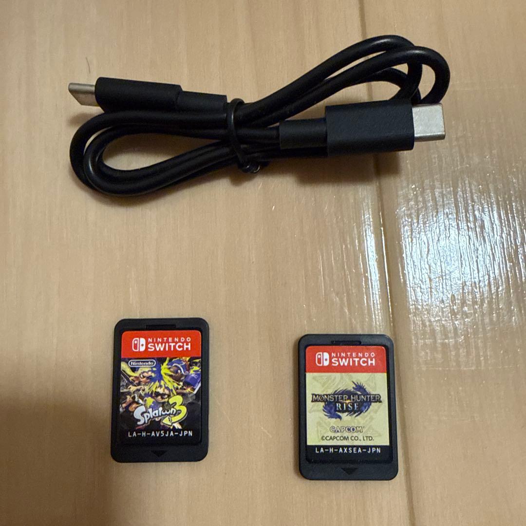 Nintendo Switch Lite ネイビー 本体 ソフト2本付き‼️