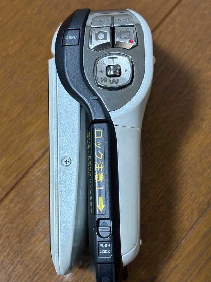 SANYO サンヨー　Xacti デジタルムービーカメラ　DMX−CA65型