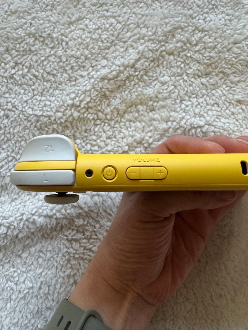 Nintendo Switch Lite イエロー 本体 その他付属品付き