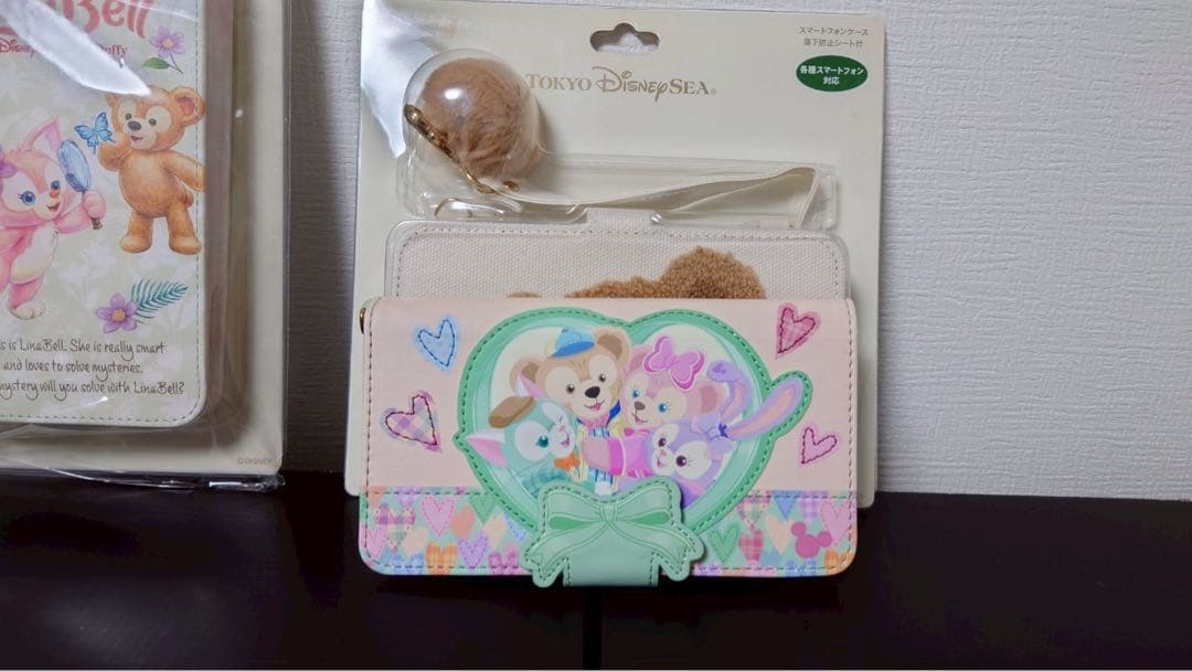 ディズニー　ダッフィー　スマホケース　3個セット