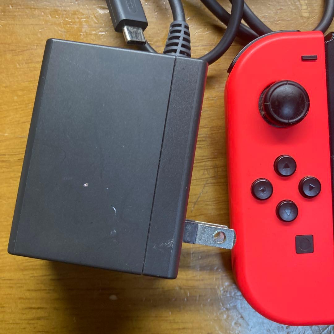 Nintendo Switch 赤・青 本体 画面フィルムひびあり