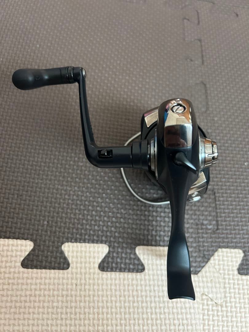リール DAIWA BRADIA2500R