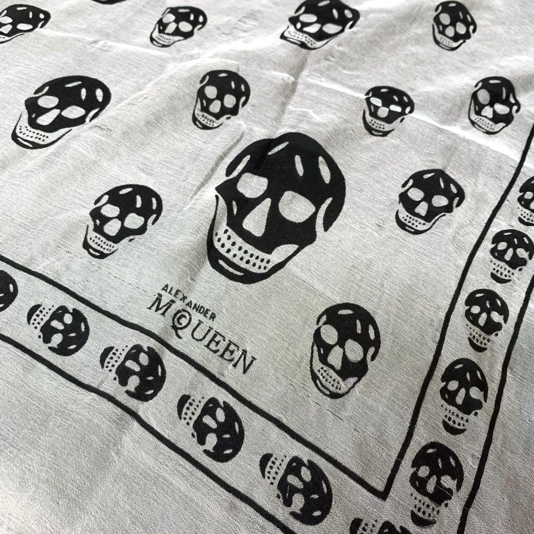 ALEXANDER MCQUEEN スカル柄 大判ストール ホワイト 総柄