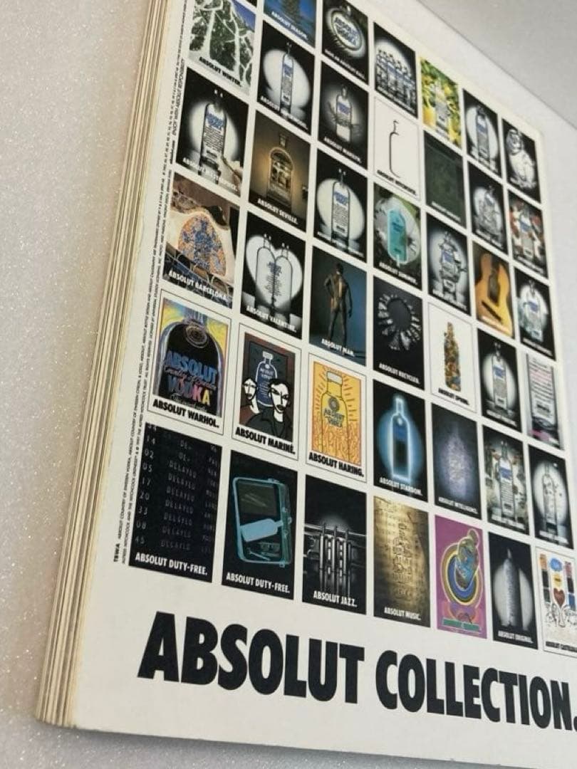 アート・デザイン・音楽 A MAGAZINE CURATED BY MAISON MARGIELA