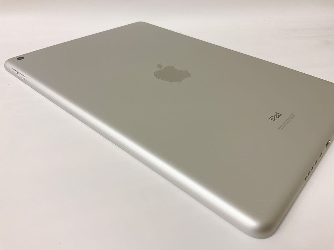 【美品・BT100％】iPad 第9世代 64GB Wifiモデル シルバー