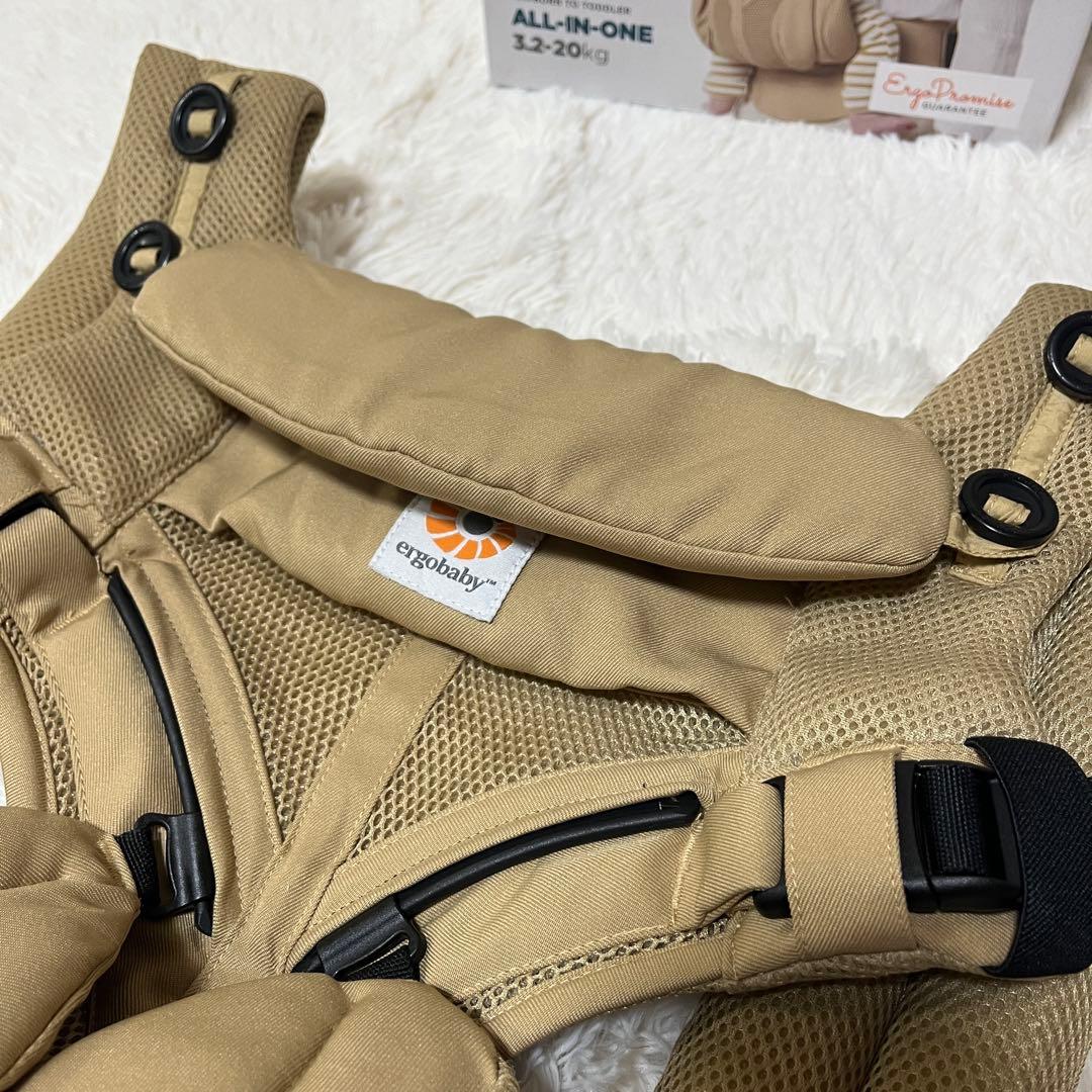 【美品】エルゴベビー　オムニ360 クールエア　ベージュ　抱っこ紐 検印有