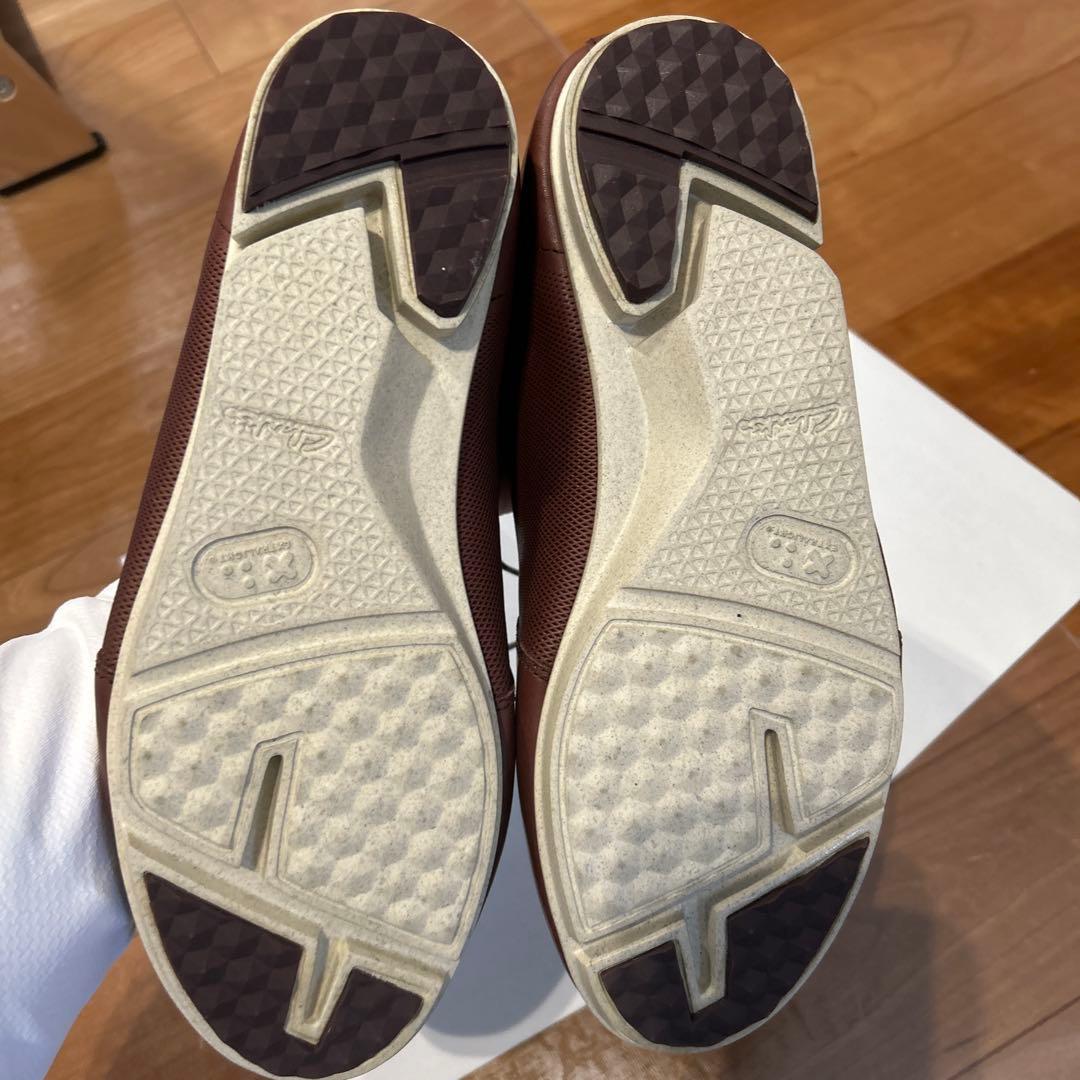 新品Clarks メンズシューズ　ブラウン