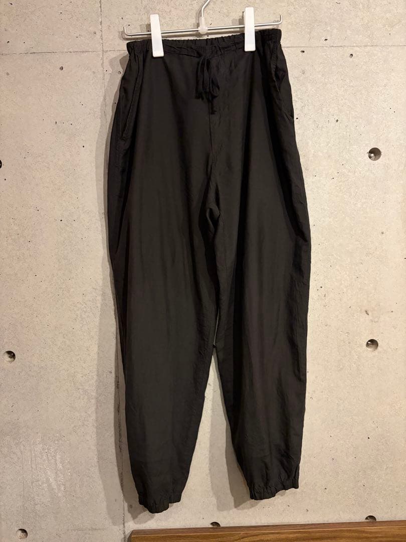 comoli シルク製品染 ジャケット ドローストリングパンツ セットアップ