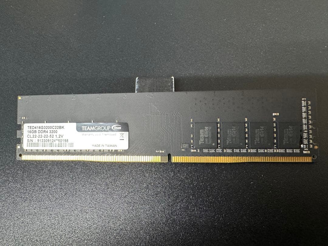 グッドマン 16GB DDR4 3200MHz メモリ