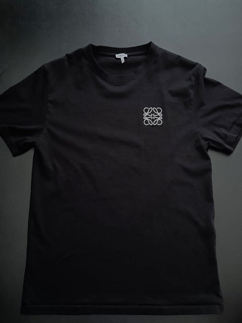 LOEWE ブラック Tシャツ【クリニーング済】