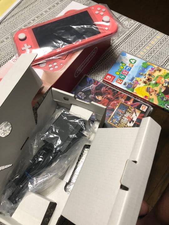 NintendoSwitch コーラル どう森、海賊無双4セット
