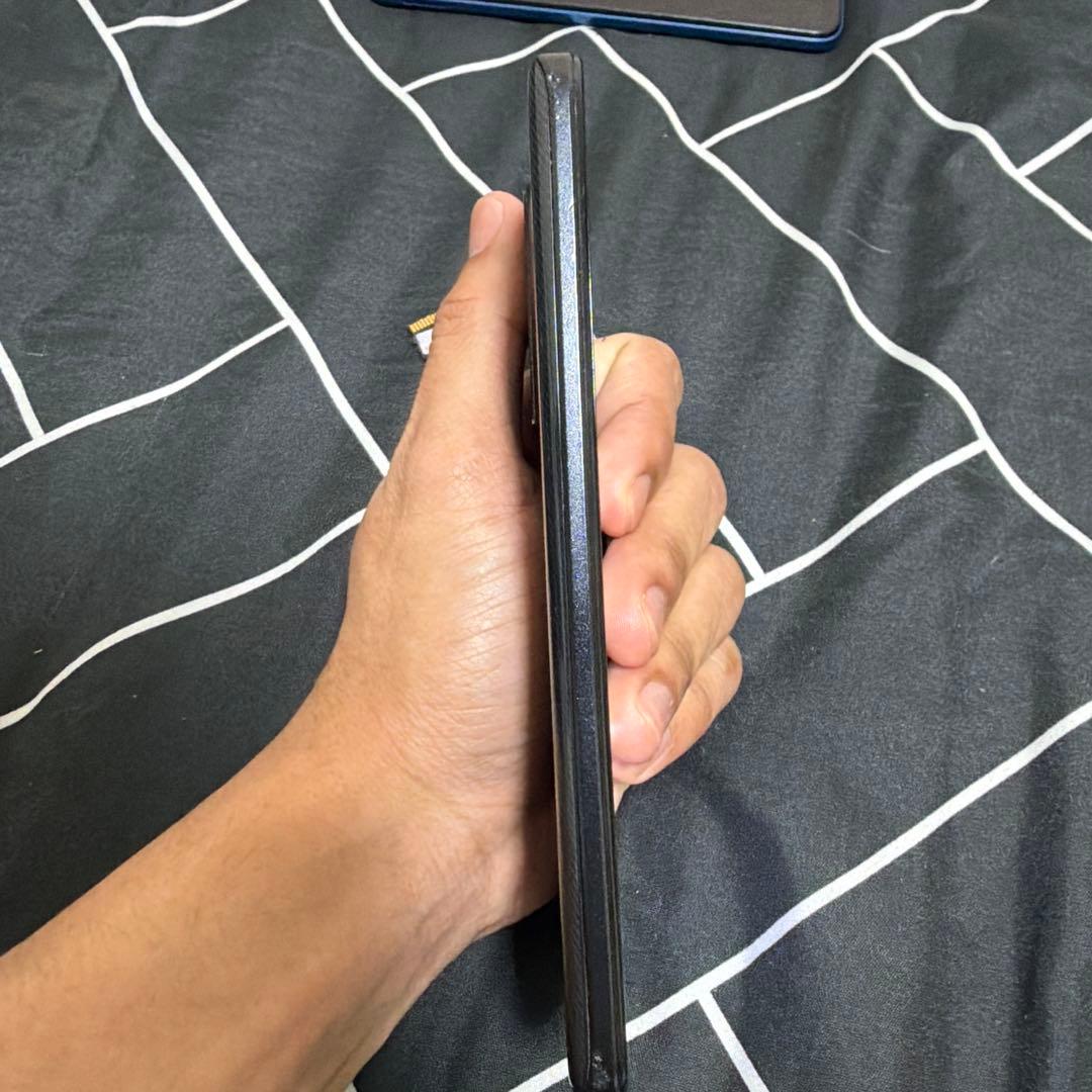 POCO F5 Pro 512GB 本体