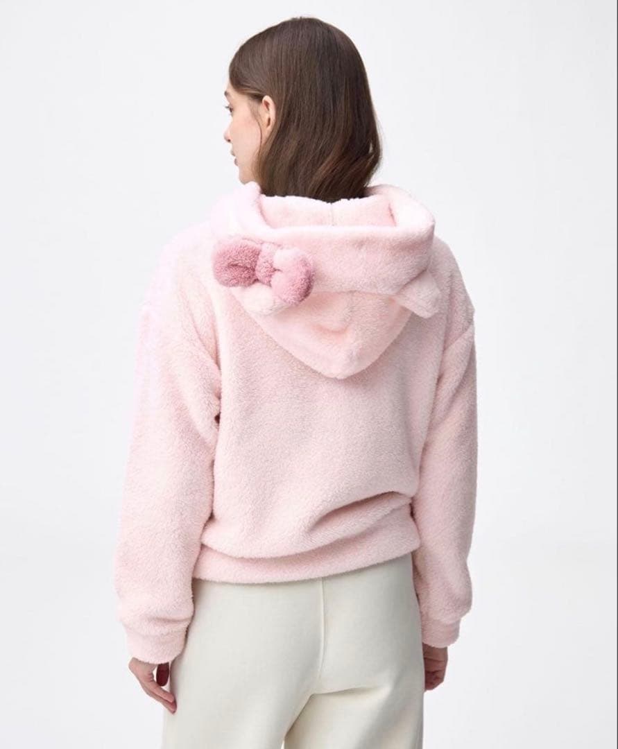 GU マシュマロフィール　パーカー　キティ　L