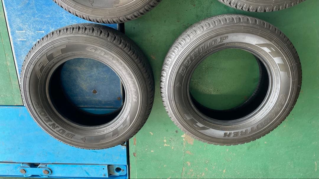 ダンロップグラントレックAT 265/65R17 バリ山　23年製造