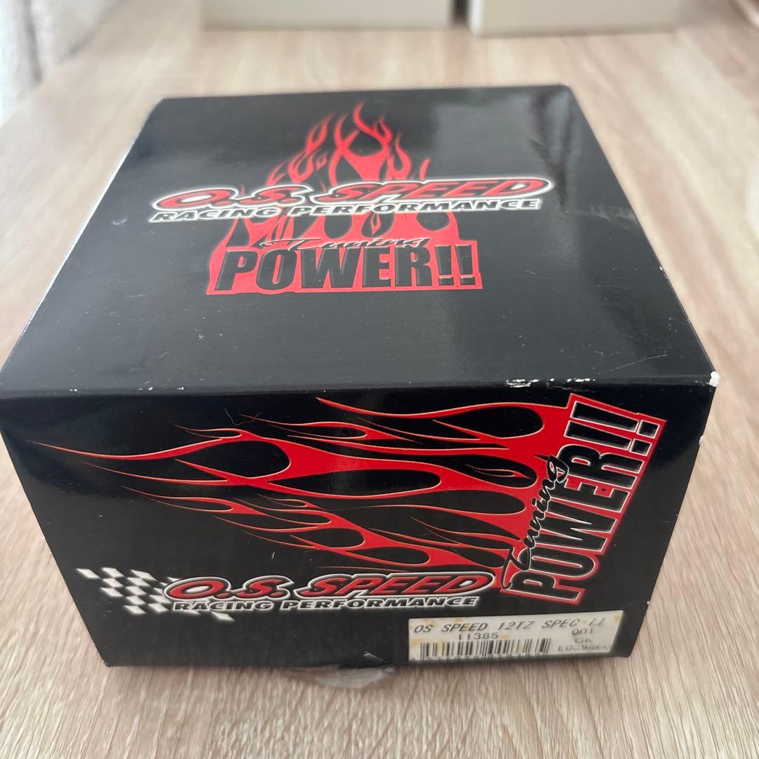 美品　O.S. SPEED ラジコンエンジン 未使用（ステッカー付）