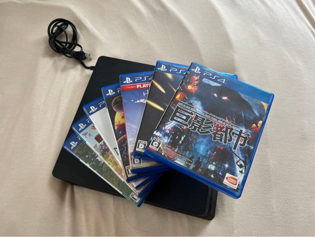 【PS4】本体一式＋ゲームソフト8本