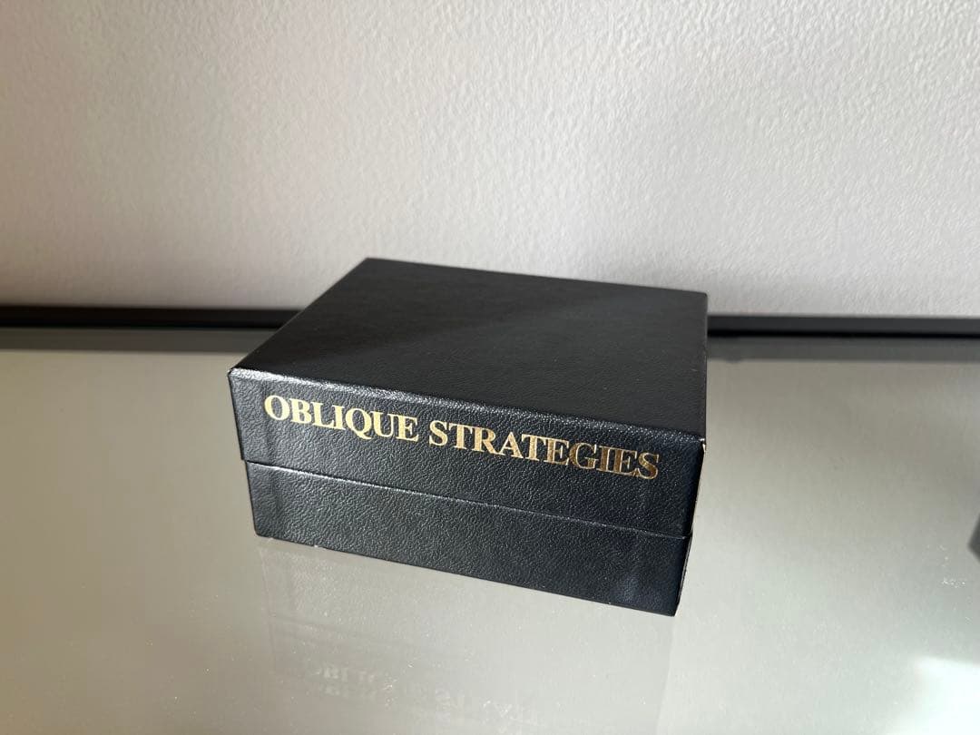 OBLIQUE STRATEGIES ブライアン・イーノ Brian Eno