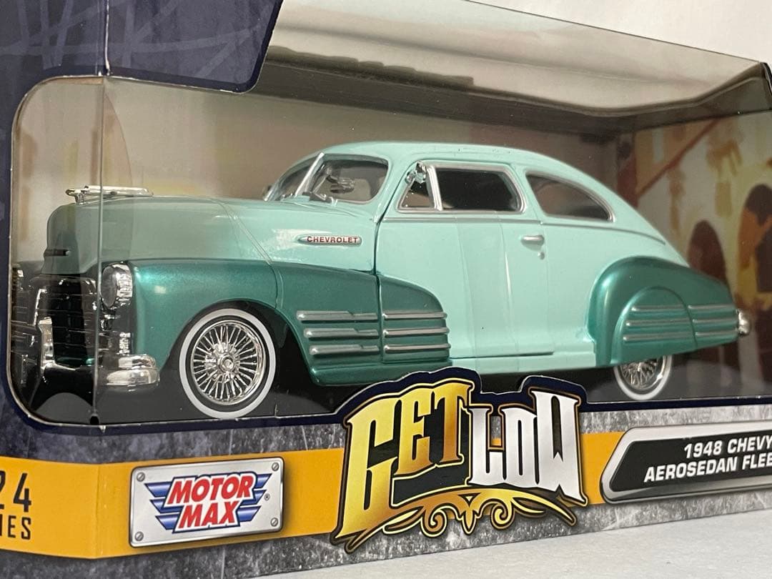 1948 シボレー エアロセダン フリートライン 1/24 モーターマックス