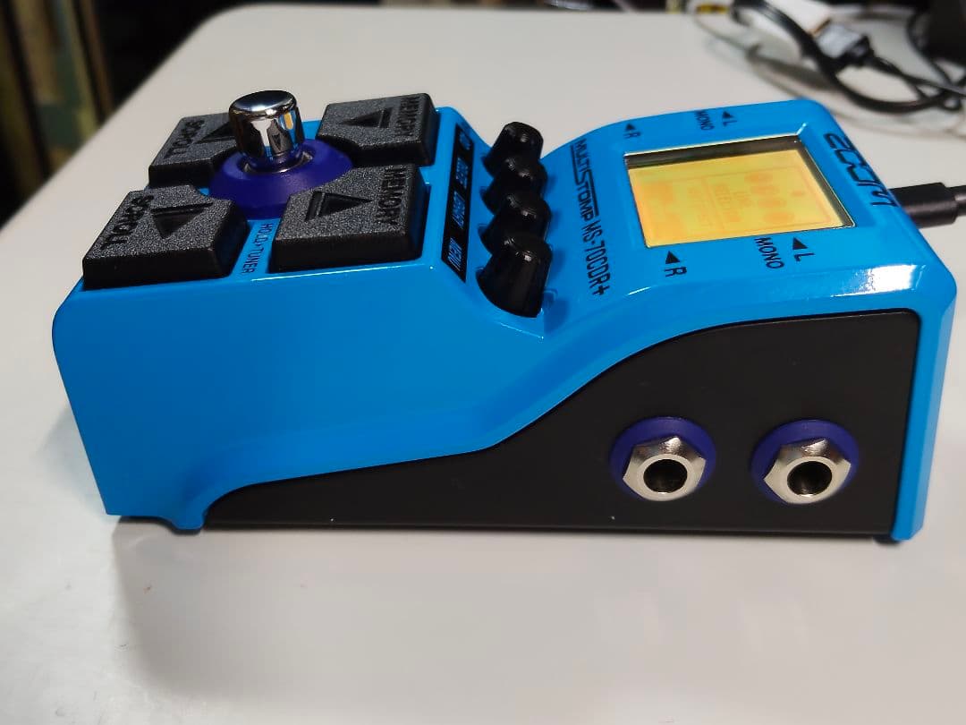 ZOOM MS-70CDR+ 空間系マルチ 美品、箱あり