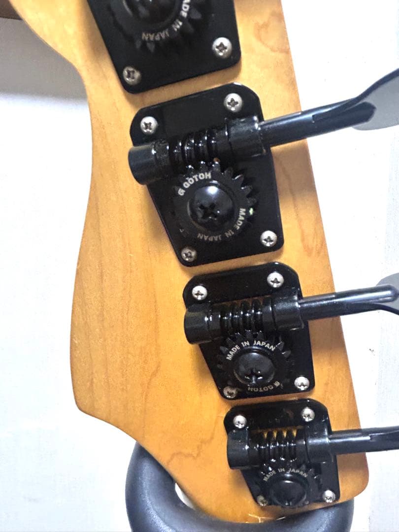 美品Fender Japan ベースギターPB-43. BLK custom