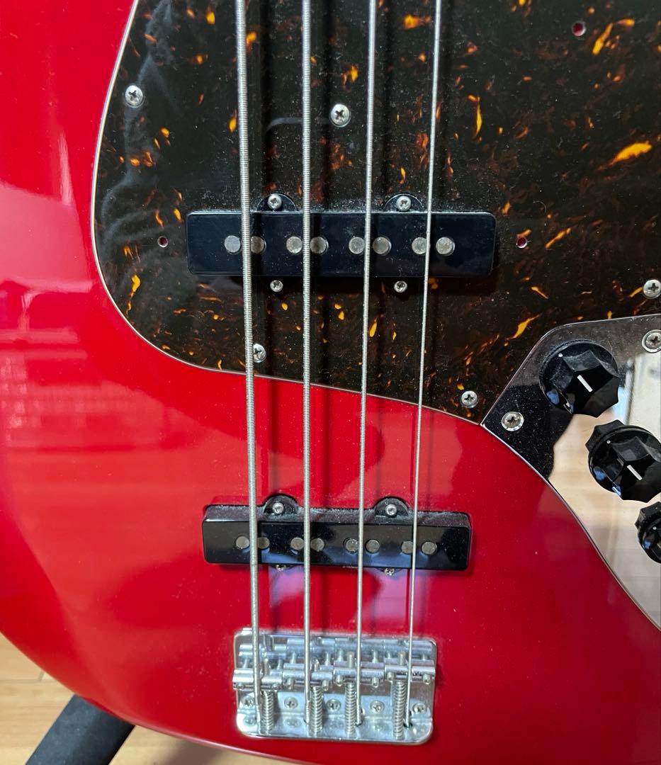 ベース Fender Made in Japan Traditional 70s
