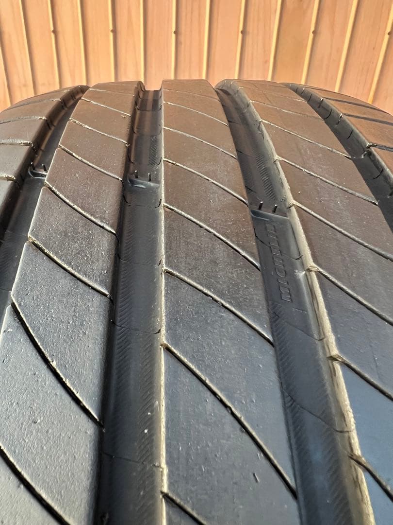 高級　2024年製　225/50R18 1本　C-HR ヴェゼル　エスティマ