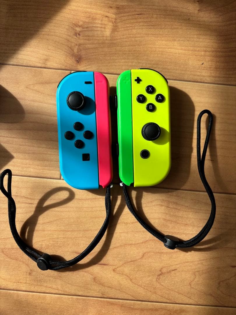 Nintendo Switch 本体 Joy-Con充電グリップ SD セット