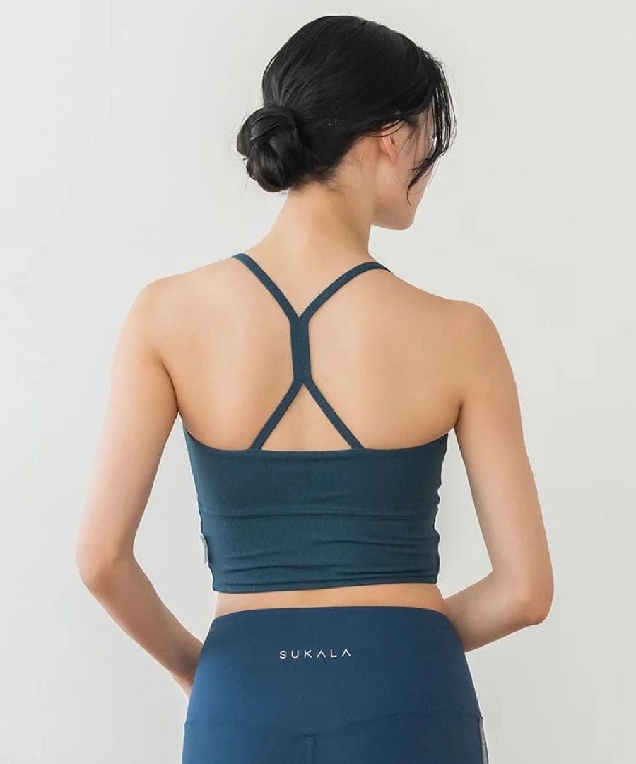 SUKALA バックツイストセパレートタンクトップ　ブラック　ＬＬ