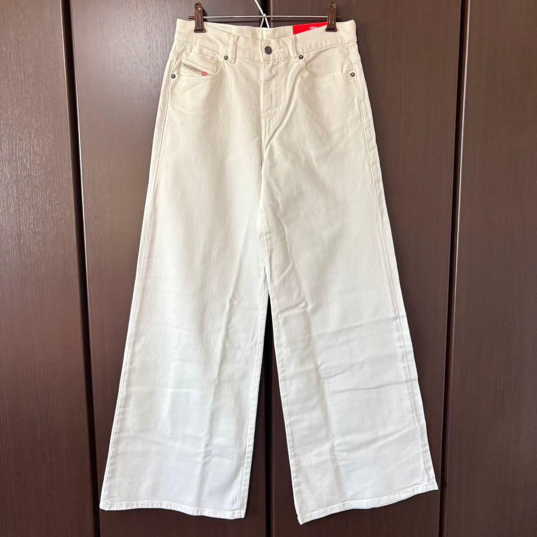 くみっきぃ DIESEL ディーゼル M ホワイトデニム フレアパンツ