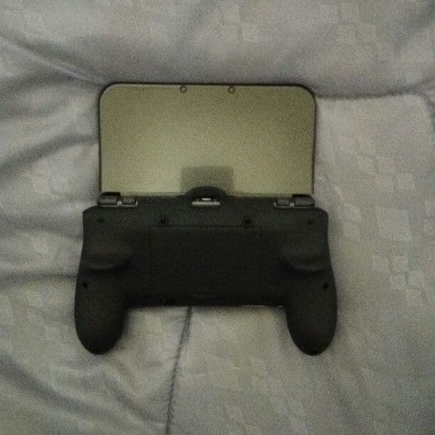 新品同様 3DSLL 美品