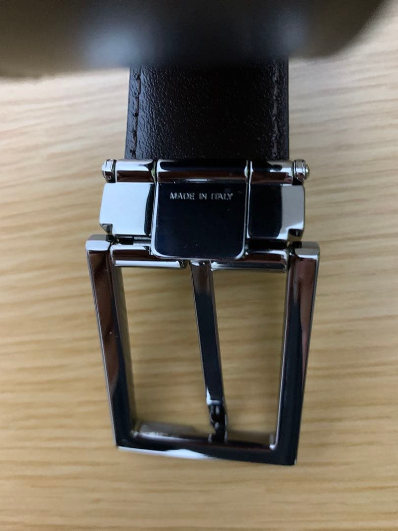 【美品】バーバリー革ベルト（色：ダークブラウン）