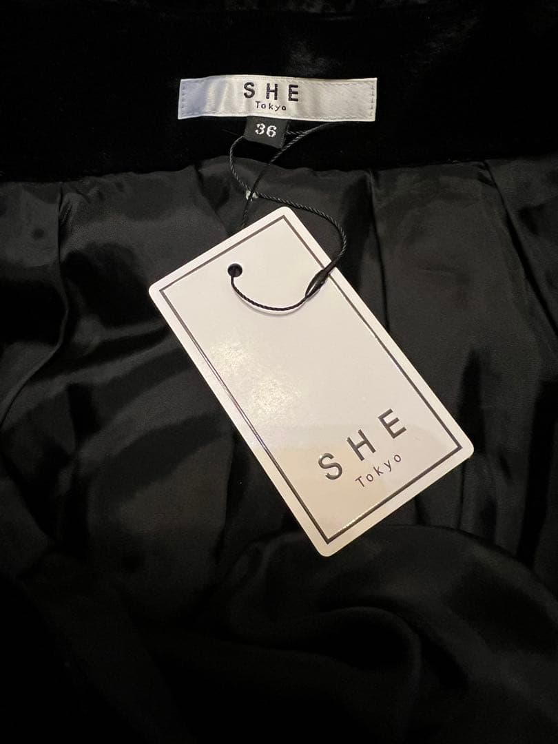 SHE Tokyo Anna Dahlia black 新品