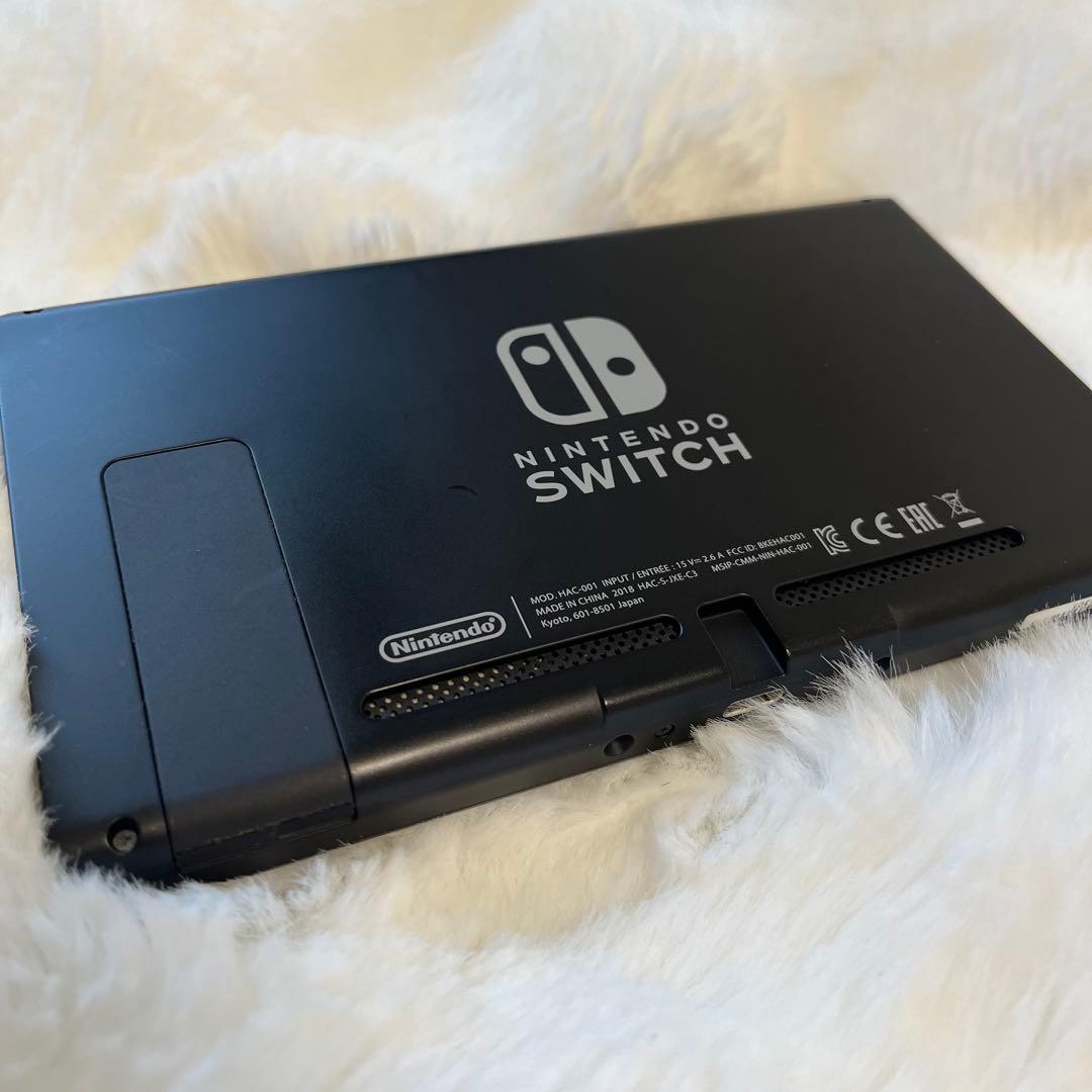 【匿名配送】　Nintendo Switch 任天堂　スイッチ　本体　ジョイコン